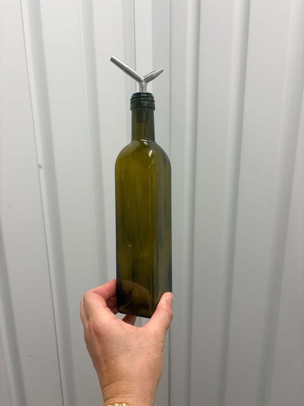 Green Glass Olive Oil Bottle with Stainless Steel Pour Spout 500ml